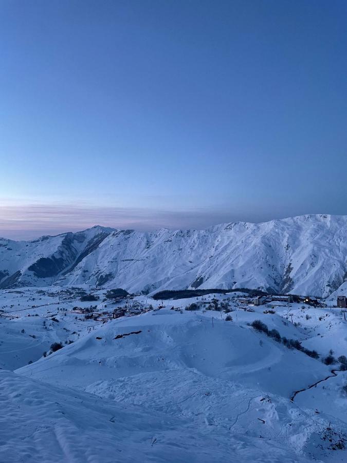 Valley And Mountain View, Twins, With Hot Water 古多里 外观 照片